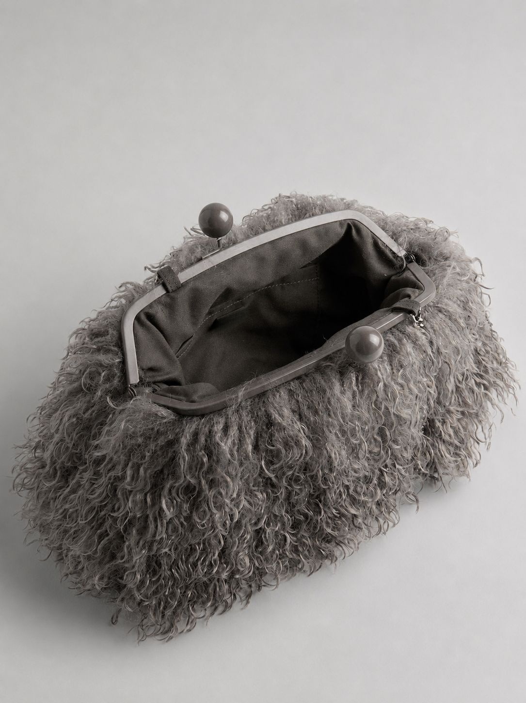 Women kisslock Faux Fur furry  - Yellow Phone Accessories recensie en prijs